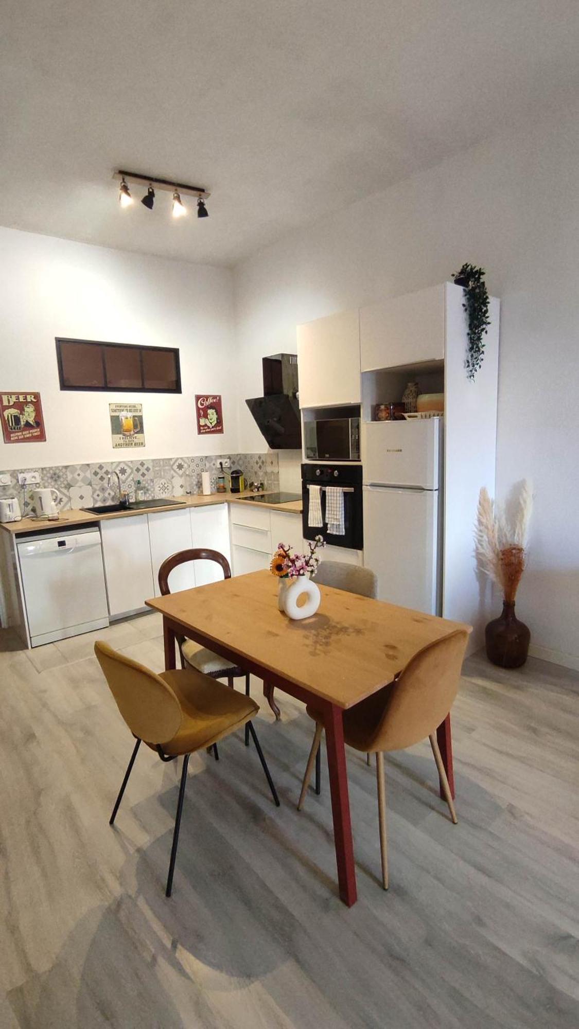 Set' En Couleurs Apartment Sete Exterior photo